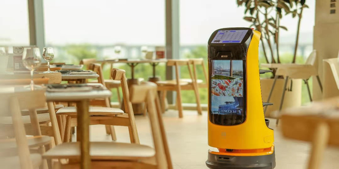 Delivery & Reception Robot with an Ad Display